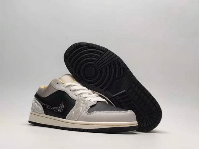 women low top jordan 1 shoes 2022-8-2-001